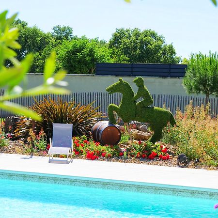 Cottage Avec Piscine Au Coeur Du Saumur Champigny Souzay-Champigny Exteriör bild