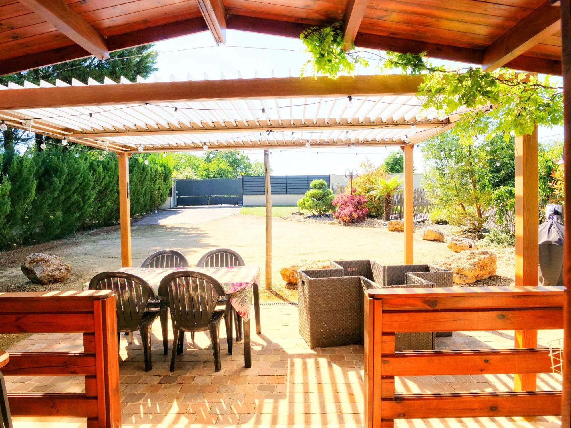 Cottage Avec Piscine Au Coeur Du Saumur Champigny Souzay-Champigny Exteriör bild